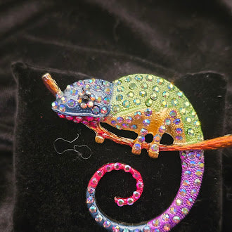 Multicolor Rhinestone Chameleon Brooch with Curled Tail on Branch, Gold Tone Crystal Lizard Statement Pin