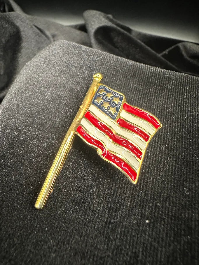 Gold Tone American Flag Brooch | Patriotic Flag Lapel Pin