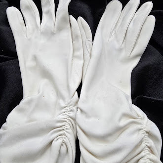 Vintage white long ruched dress gloves opera style ladies gloves size 6 1/2