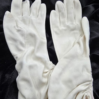 Vintage white long ruched dress gloves opera style ladies gloves size 6 1/2