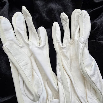 Vintage white leather ladies gloves soft dress gloves