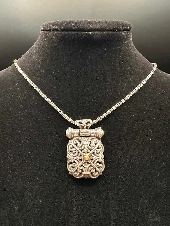 Brighton Silver Tone Foxtail Chain Pendant Necklace Ornate Square Scroll Design Signed 19g