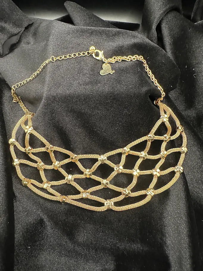 Serena Gold Tone Mesh Collar Necklace with Lattice Design